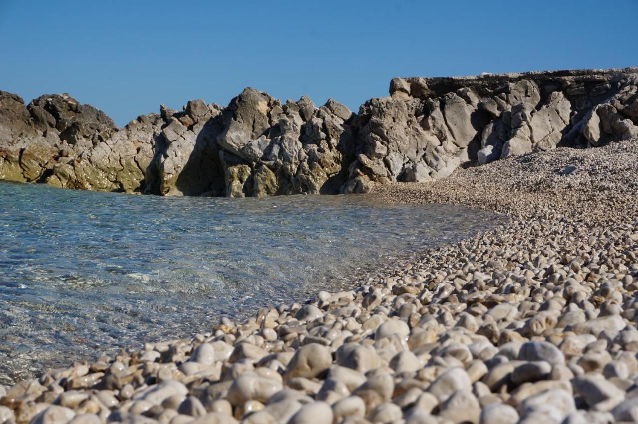 Studio Apartment Michelle - Intermezzo With Sea View Rabac Buitenkant foto
