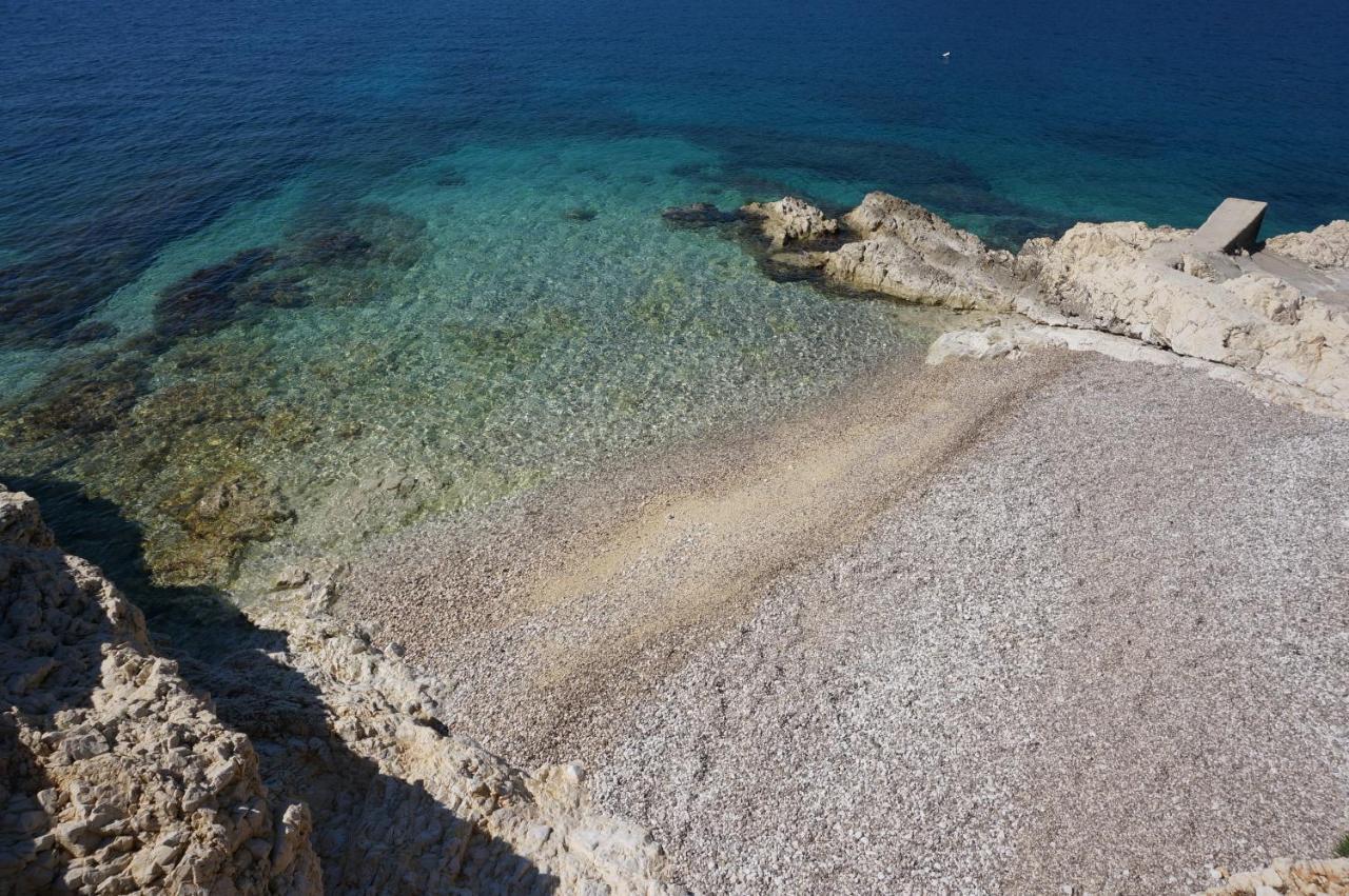 Studio Apartment Michelle - Intermezzo With Sea View Rabac Buitenkant foto